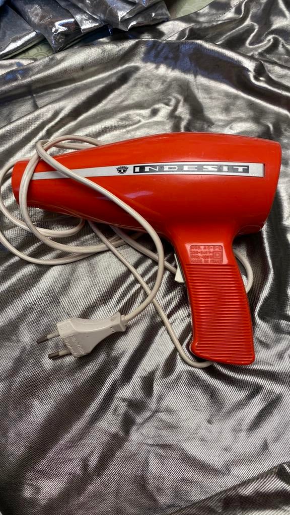 Haardroger, Elektronische apparatuur, Ophalen of Verzenden, Gebruikt, Haarverzorging