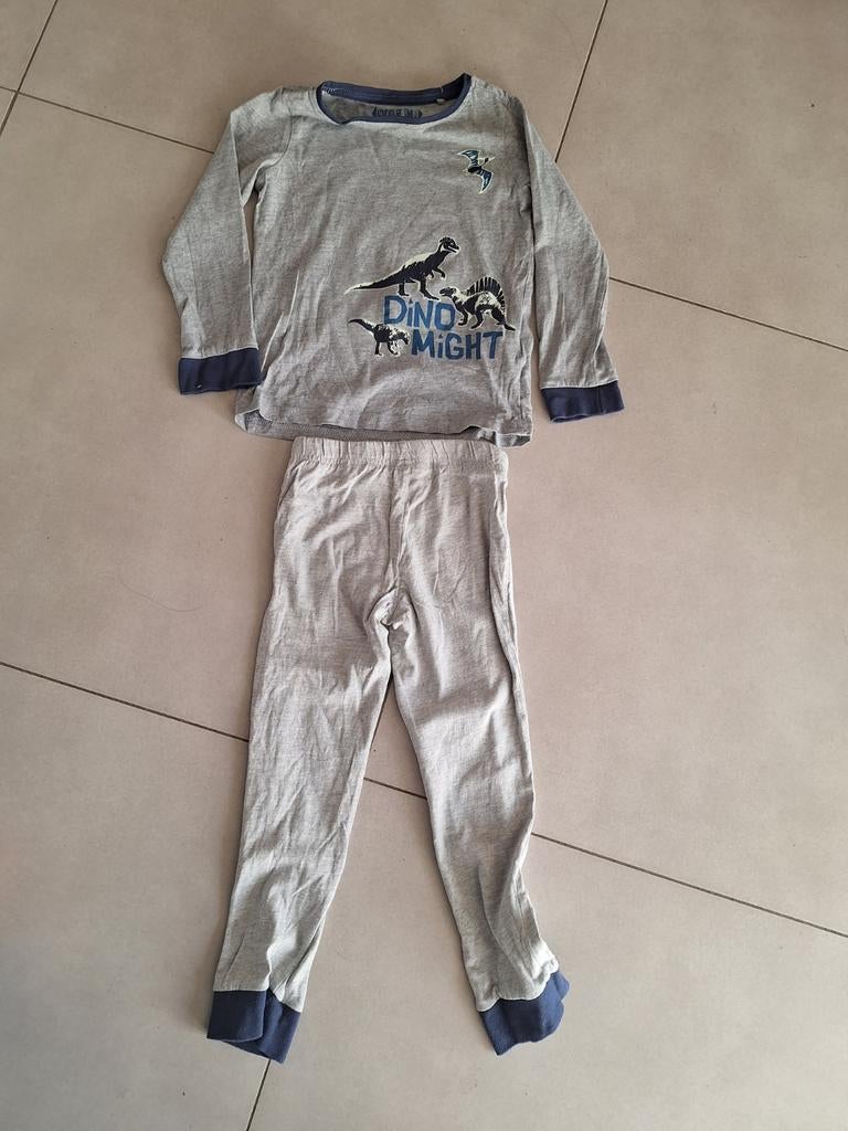 Pyjama Dino, Ophalen of Verzenden, Zo goed als nieuw, Maat 110
