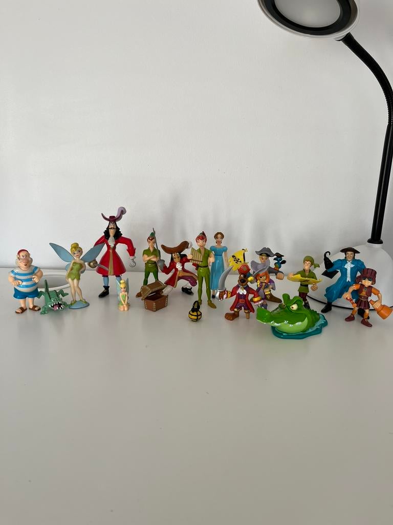 Peter pan / scooby do pirates figures, Verzamelen, Ophalen, Peter Pan of Pinokkio, Zo goed als nieuw, Beeldje of Figuurtje