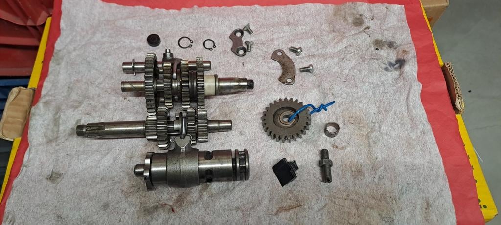 Yamaha DT 50 versnellingsbak, Fietsen en Brommers, Brommeronderdelen | Oldtimers, Ophalen of Verzenden, Yamaha