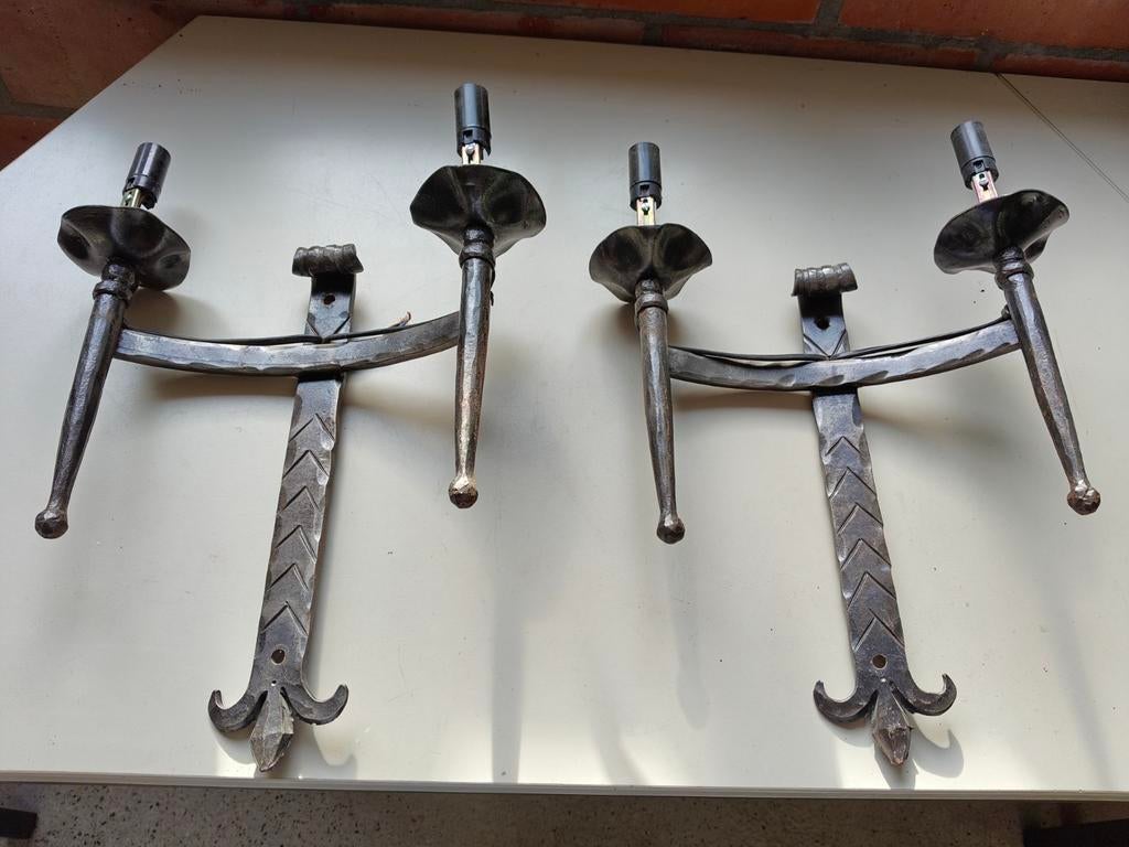Wandlampen, Ophalen