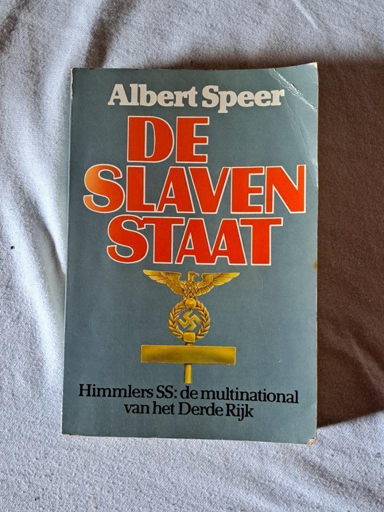 Slaaf van de staat, Ophalen of Verzenden