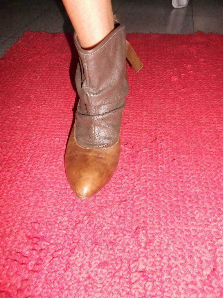 korte laars Emilio Luca maat38, Kleding | Dames, Schoenen, Ophalen of Verzenden, Bruin