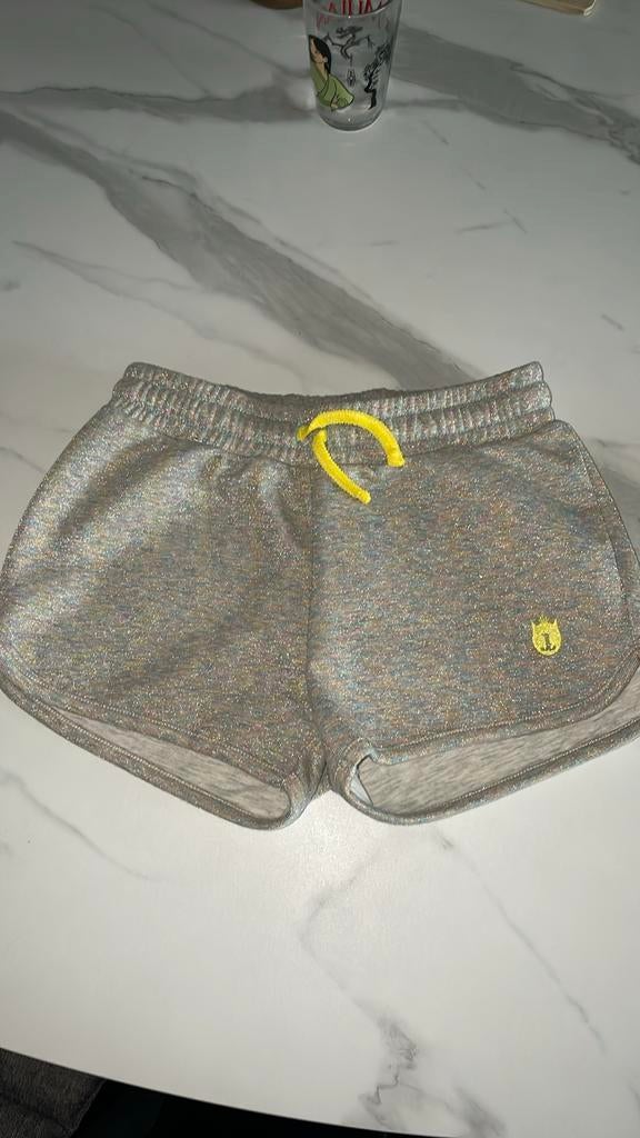Short 10 jaar, Broek, Meisje, Ophalen of Verzenden, Zo goed als nieuw