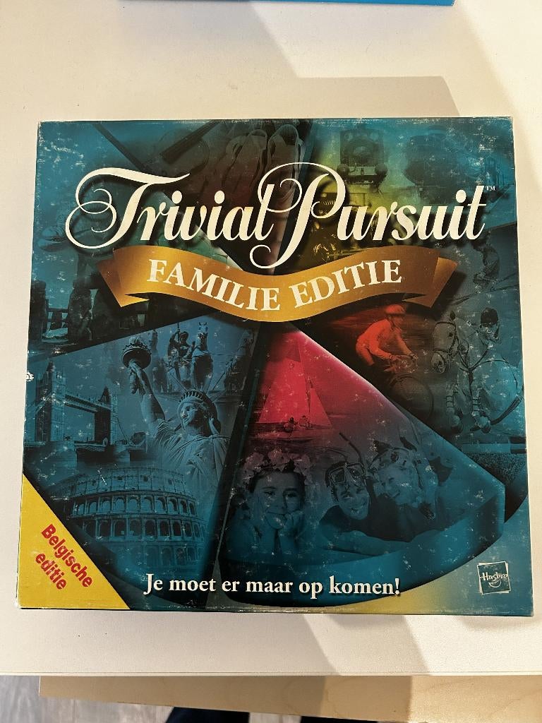 Gezelschapsspel Trivial Pursuit, Hobby en Vrije tijd, Een of twee spelers, Ophalen, Zo goed als nieuw, HASBRO