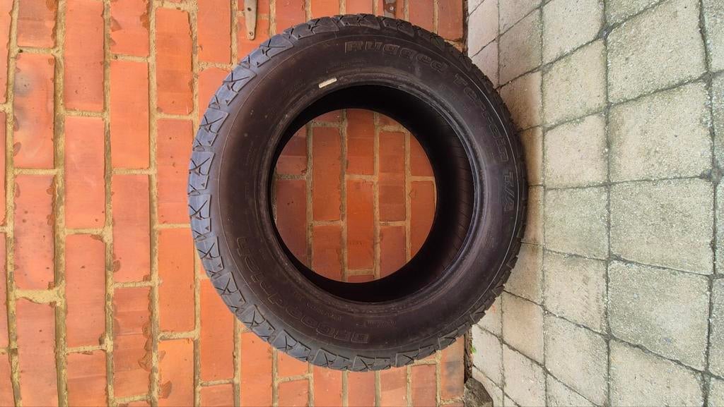 275/60r20 M+S BFGoodrich Rugged Terrain T/A, band DODGE RAM, Auto-onderdelen, Banden en Velgen, Ophalen, Gebruikt, 275 mm, All Season