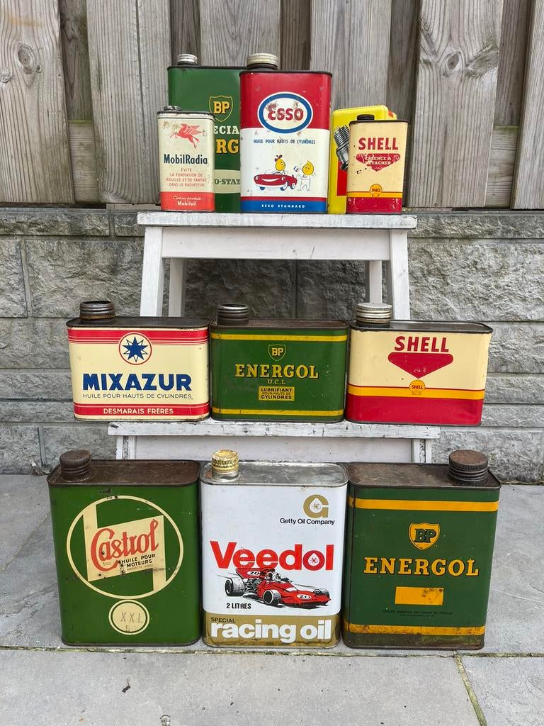 Diverse oude garage olie blikken te koop, Ophalen of Verzenden, Gebruikt, Overige, Overige merken