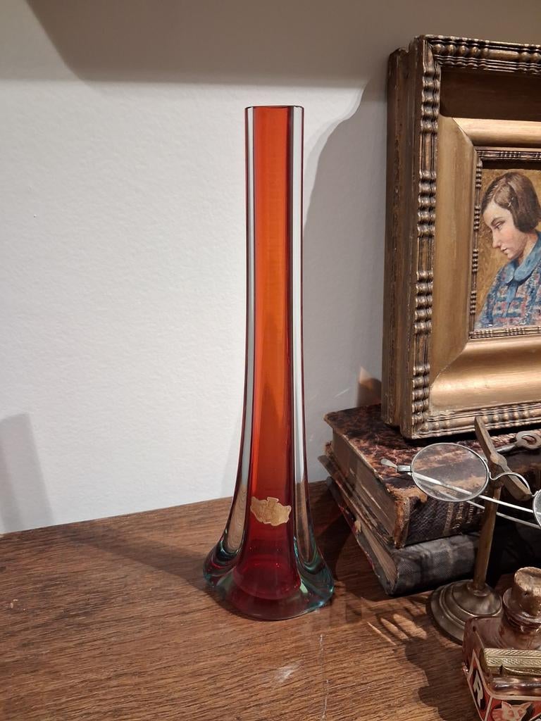 Murano vaas rood, Huis en Inrichting, Ophalen of Verzenden, Rood, Glas