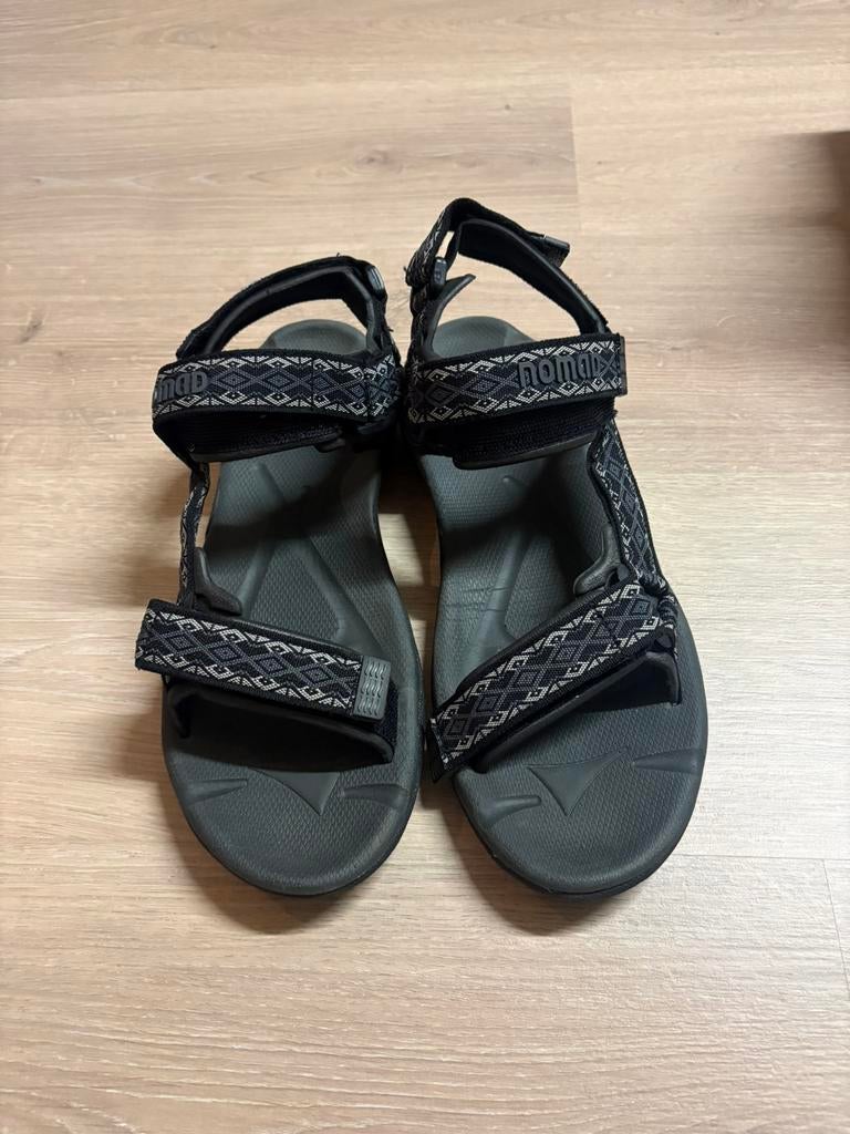 Nomad sandalen man maat 43, Autres couleurs, Enlèvement, Porté, Sandales