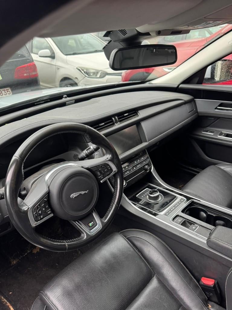 2017 Jaguar xf | lees beschrijving! |, Automaat, Zwart, 4 cilinders, Wit