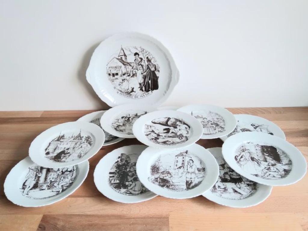 12 Assiettes et un grand plat à dessert, Antiquités & Art, Enlèvement ou Envoi