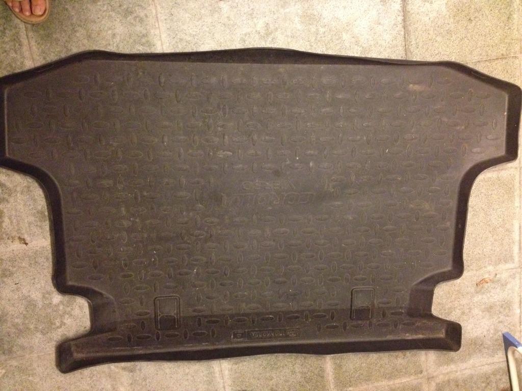 tapis de coffre en caoutchouc pour Toyota Corolla Verso, Enlèvement, Utilisé
