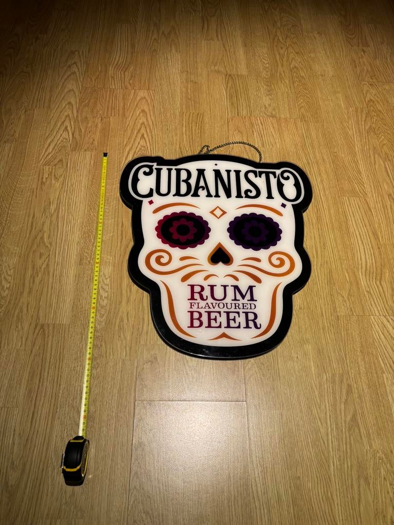 Cubanisto bord, Enlèvement, Utilisé, Article de fête