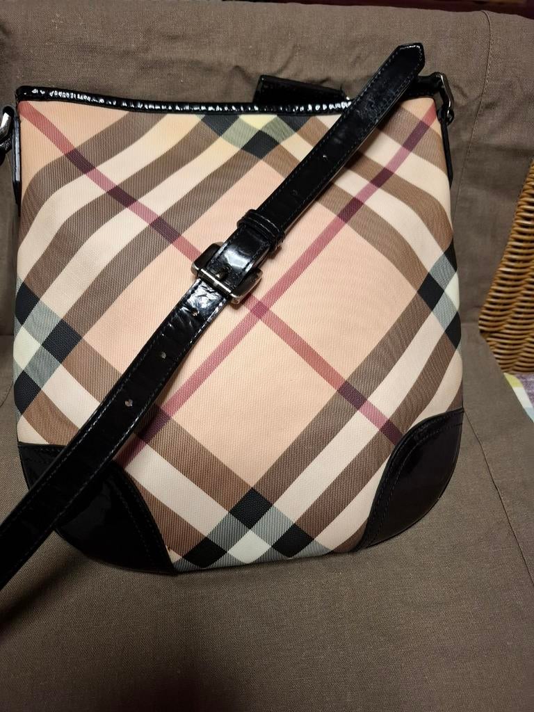 Burberry handtas origineel!, Ophalen