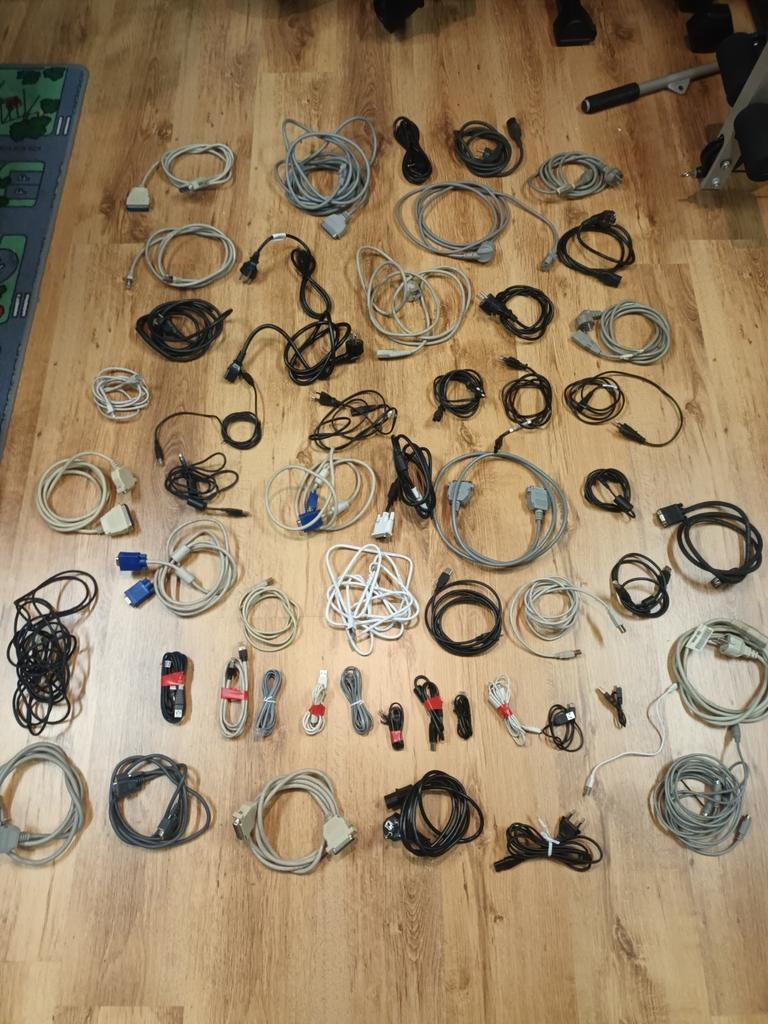 Groot lot diverse PC kabels, Computers en Software, Ophalen of Verzenden
