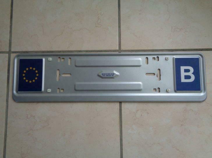 Support pour plaque minéralogique de voiture, Autos : Divers, Accessoires de voiture, Utilisé, Enlèvement ou Envoi