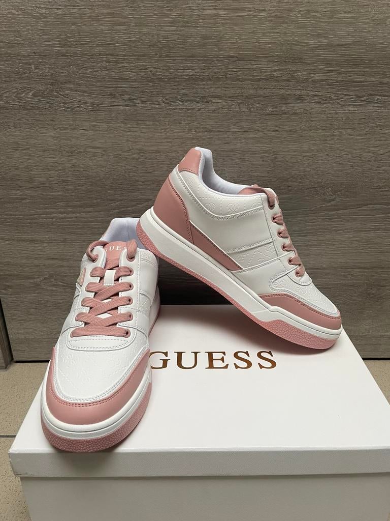 Sneakers Guess maat 39, Ophalen, Zo goed als nieuw, Sneakers