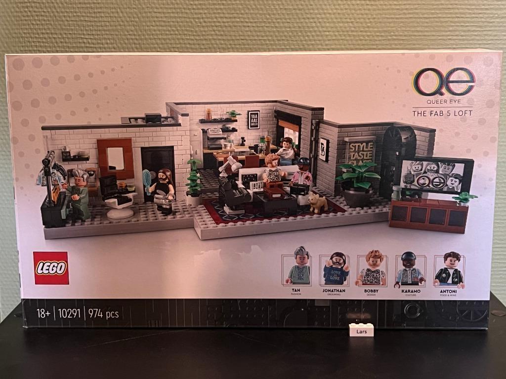 LEGO Queer Eye – The Fab 5 Loft, Ophalen, Nieuw, Complete set, Lego
