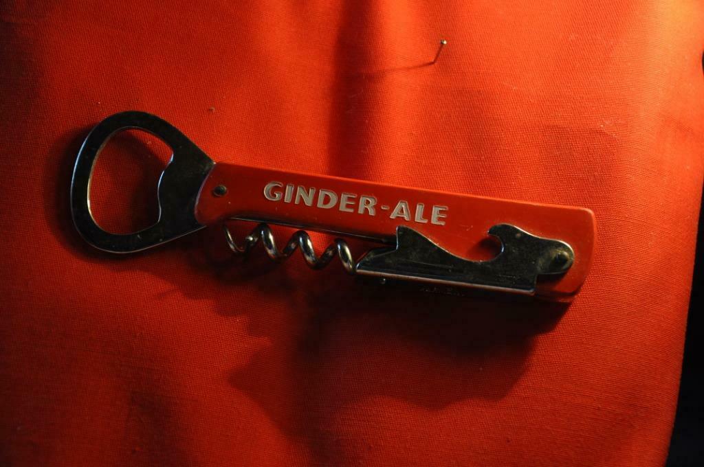 §  decapsuleur tire bouchon ginder ale, Collections, Enlèvement ou Envoi, Utilisé, Ouvre-bouteille, Autres marques