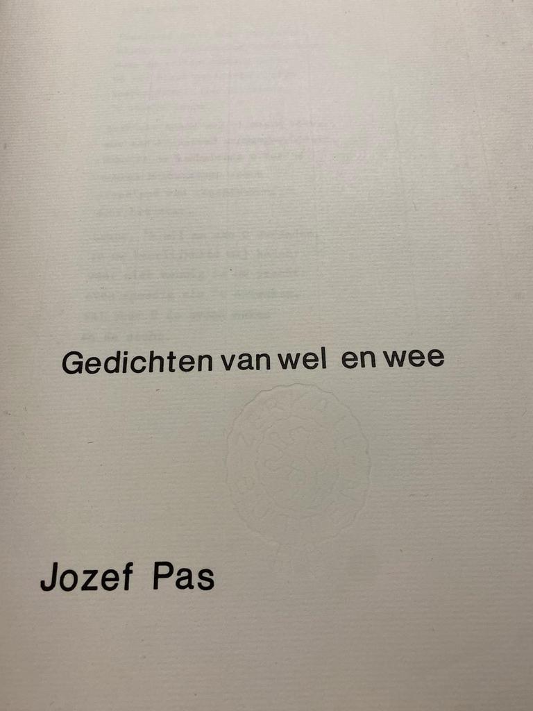 Gedichtenbundel van Jozef Pas, Ophalen