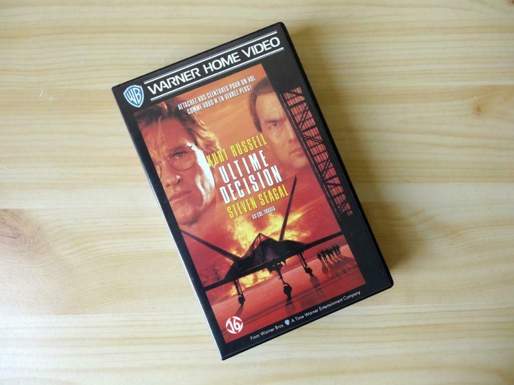 Ultime décision (1996) VHS Film Thriller Policier Action, Cd's en Dvd's, VHS | Film, Vanaf 12 jaar, Ophalen, Gebruikt, Thrillers en Misdaad