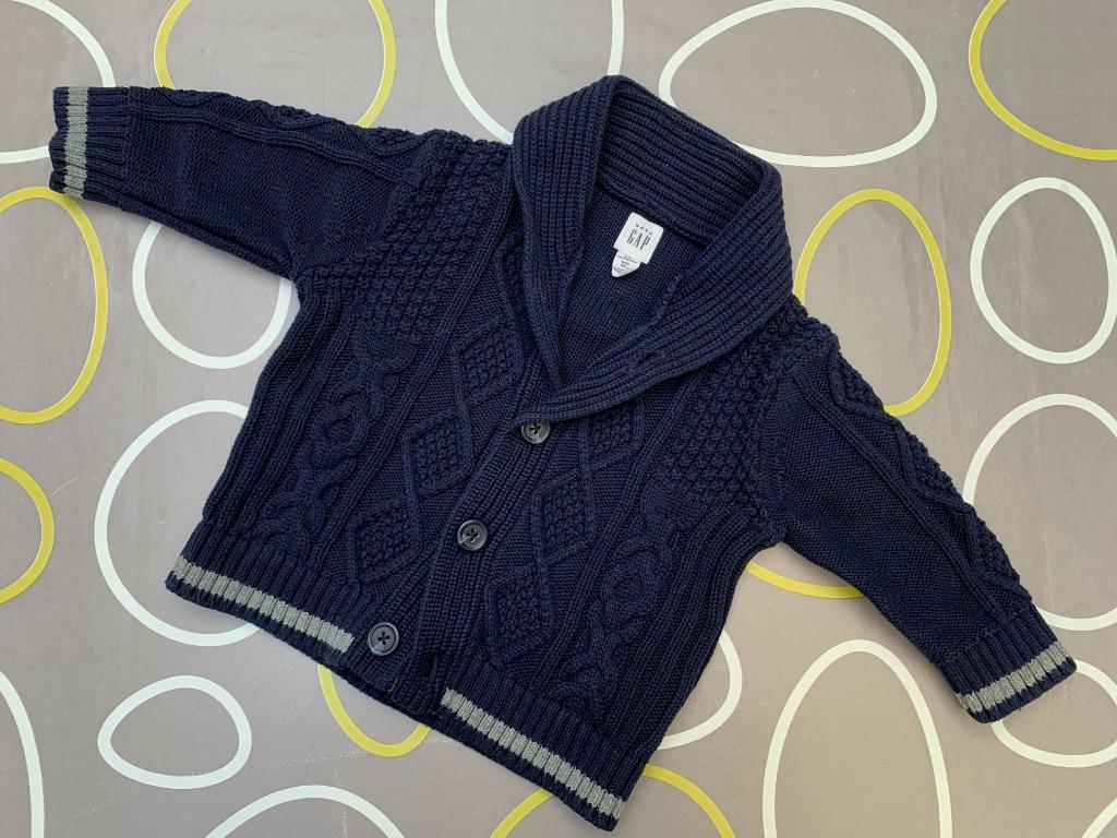 Gilet pour garçon de la marque « baby GAP » taille 6-12 mois, Garçon, Pull ou Veste, GAP Kids, Comme neuf