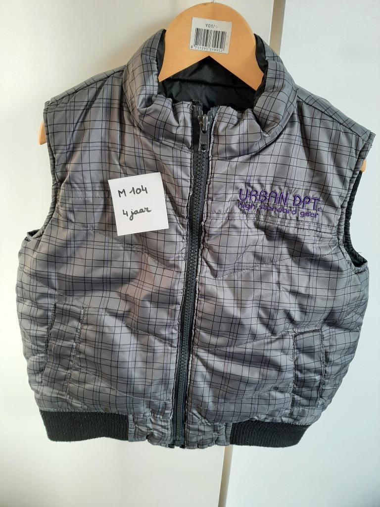 Bodywarmer JBC 4 jaar, Kinderen en Baby's, Kinderkleding | Maat 104, Ophalen, Gebruikt, Trui of Vest, JBC