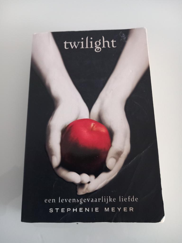 Boek Stephenie Meyer Twilight Liefdesroman Fictie Serie, Boeken, Ophalen of Verzenden, Stephenie Meyer