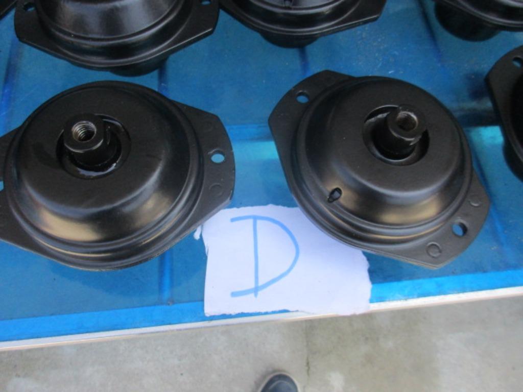 Supports moteur pour Ferrari 208, 308, 328, Mondial, Enlèvement ou Envoi, Utilisé, Ferrari