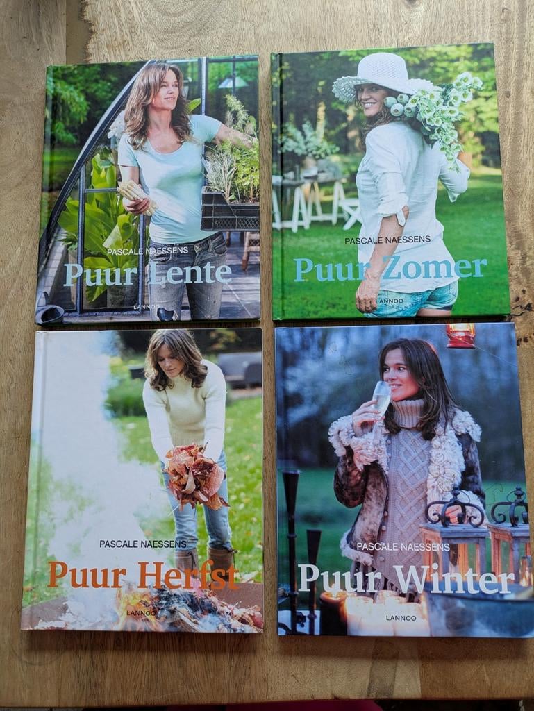 4 x kookboekje Pascale Naessens, Enlèvement ou Envoi, Comme neuf