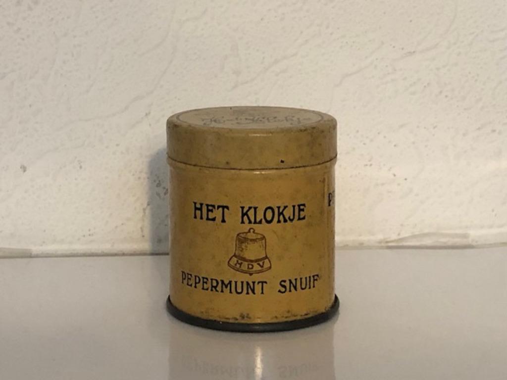 Pepermunt snuif Het Klokje Veurne, Ophalen