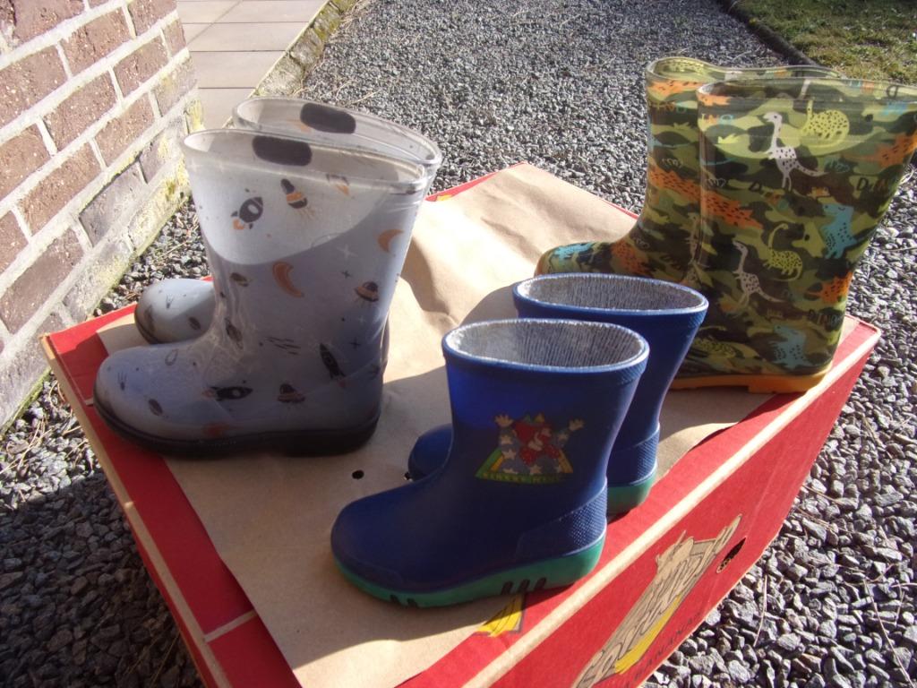 2 paar kinderregenlaarsjes, Ophalen of Verzenden, Gebruikt, Laarzen