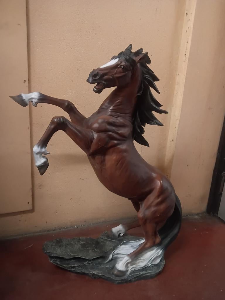 Cheval, Verzamelen, Ophalen