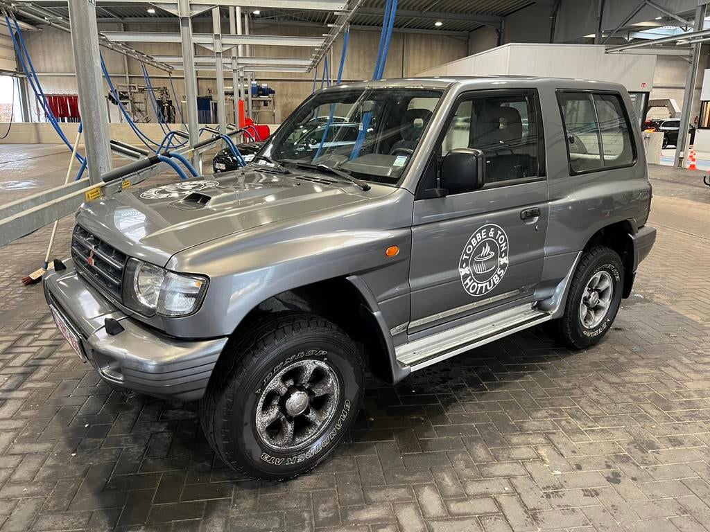 Pajero 2.8 diesel lichte vracht, Autos, Mitsubishi, Argent ou Gris, Achat, 2 places, Boîte manuelle