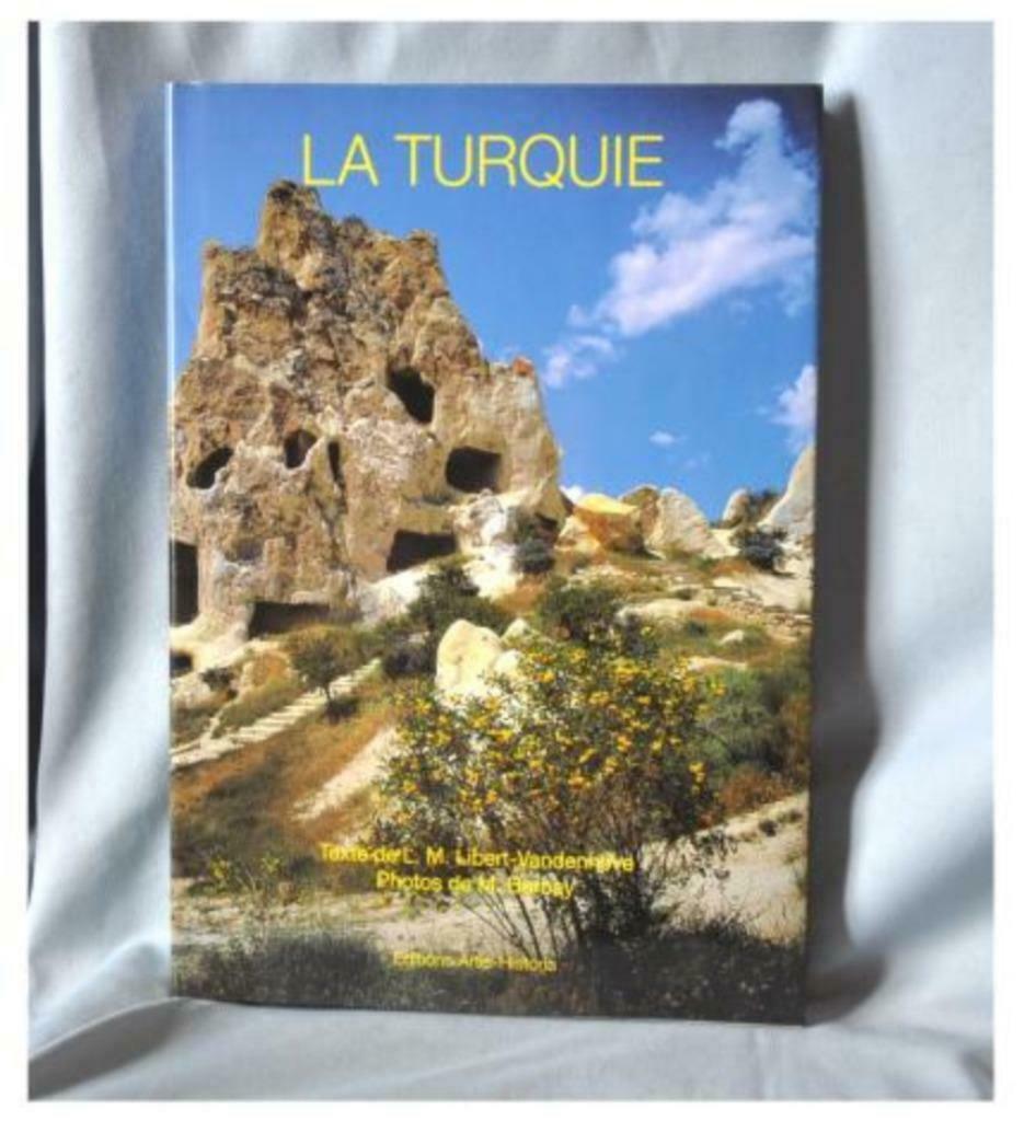 §livre artis historia "la turquie  ", Ophalen of Verzenden, Zo goed als nieuw, Prentenboek