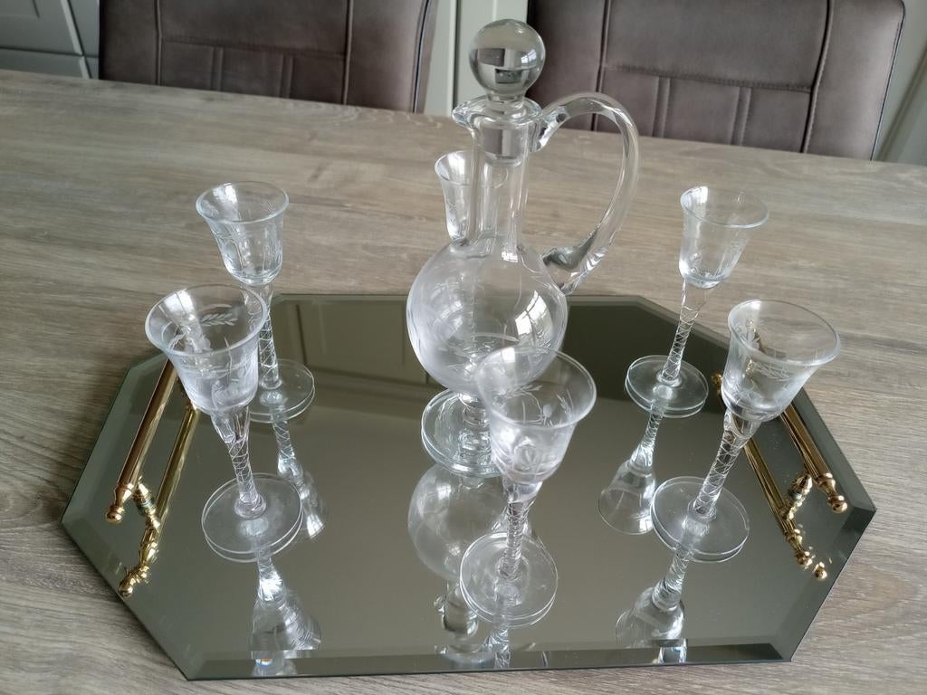Karaf met glaasjes en plateau, Enlèvement ou Envoi