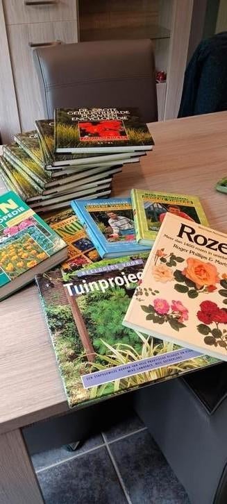 Groot aanbod allerlei tuinboeken, Enlèvement