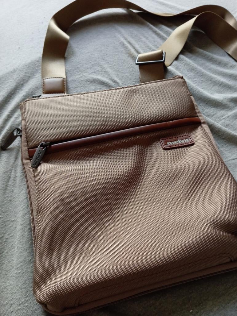 Vertalen..., Bijoux, Sacs & Beauté, Enlèvement ou Envoi, Neuf