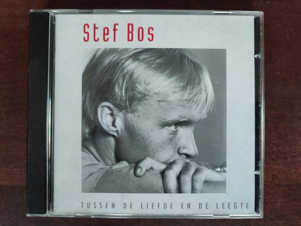 CD : STEF BOS - TUSSEN DE LIEFDE EN DE LEEGTE, Ophalen of Verzenden, Zo goed als nieuw