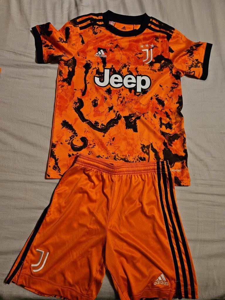 voetbal tenue Juventus, Maat XS of kleiner, Ophalen, Zo goed als nieuw, Set