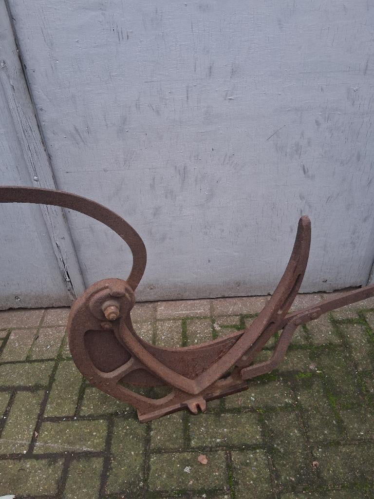 Strosnijder, Enlèvement, Utilisé