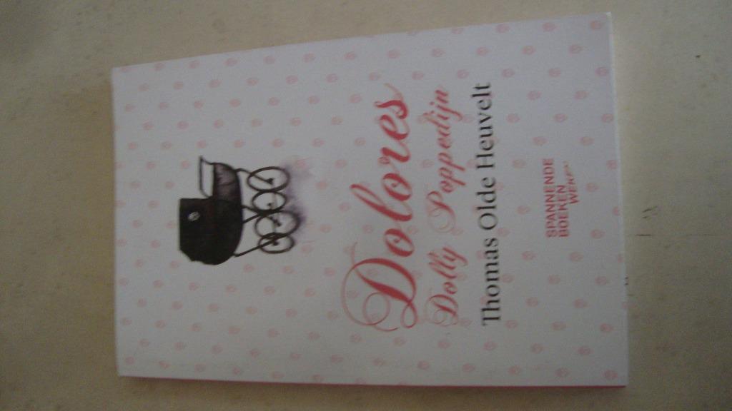 Boek Dolores Dolly Poppedijn, Livres, Thrillers, Neuf, Enlèvement ou Envoi