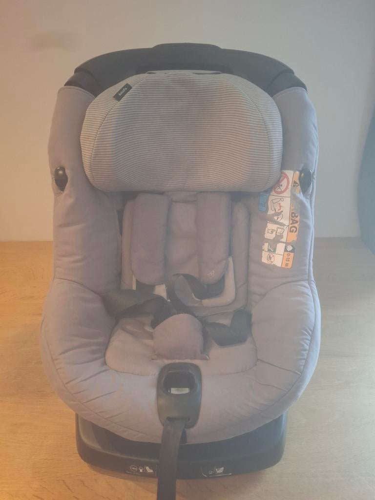 Autostoel Maxicosi AxissFix, Kinderen en Baby's, Autostoeltjes, Gebruikt, Maxi-Cosi, 9 t/m 18 kg, Isofix, Slaapstand, Zijbescherming
