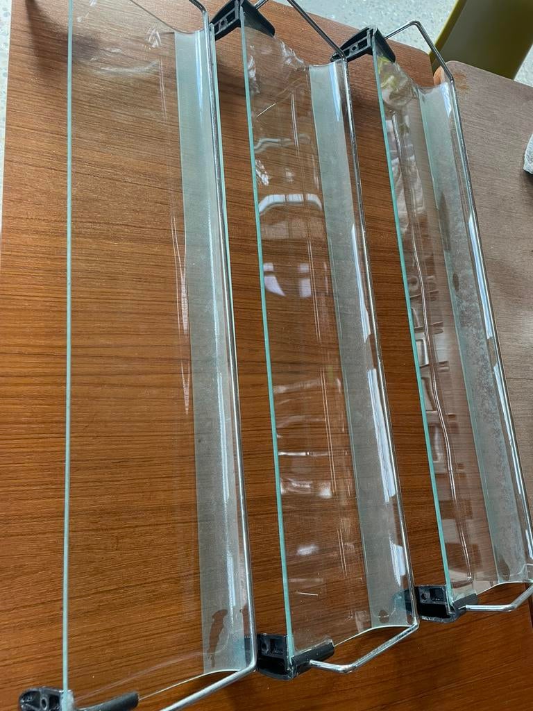 3 Super mooie retro glazen tabletten bij een wastafel, Huis en Inrichting, Ophalen, Gebruikt
