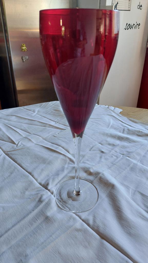 SOLDESVasque (Flûte) rouge vintage années soixante, Enlèvement ou Envoi