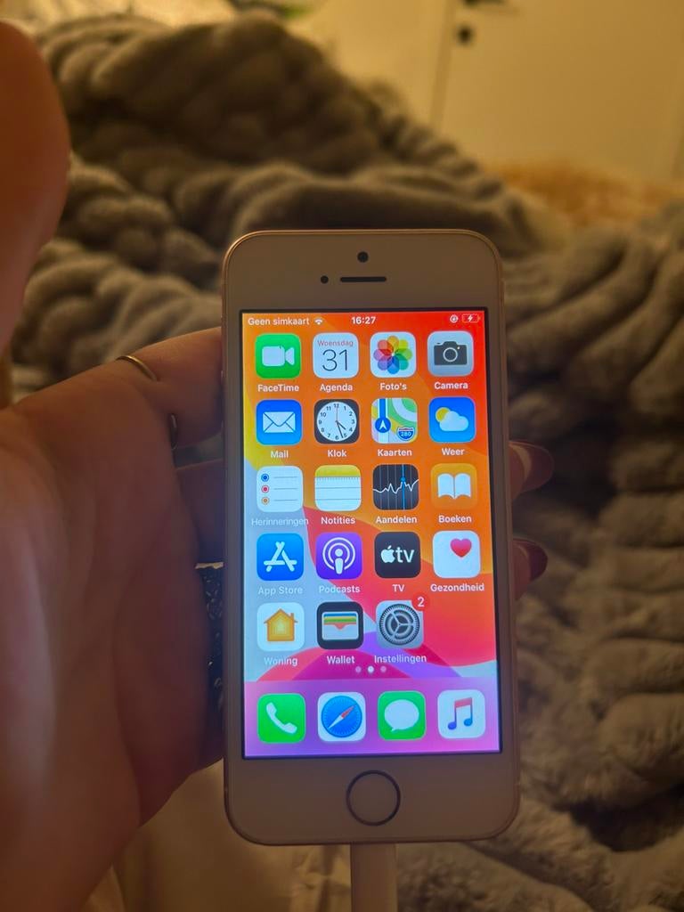 Iphone se, Telecommunicatie, Mobiele telefoons | Apple iPhone, Ophalen of Verzenden, Zo goed als nieuw