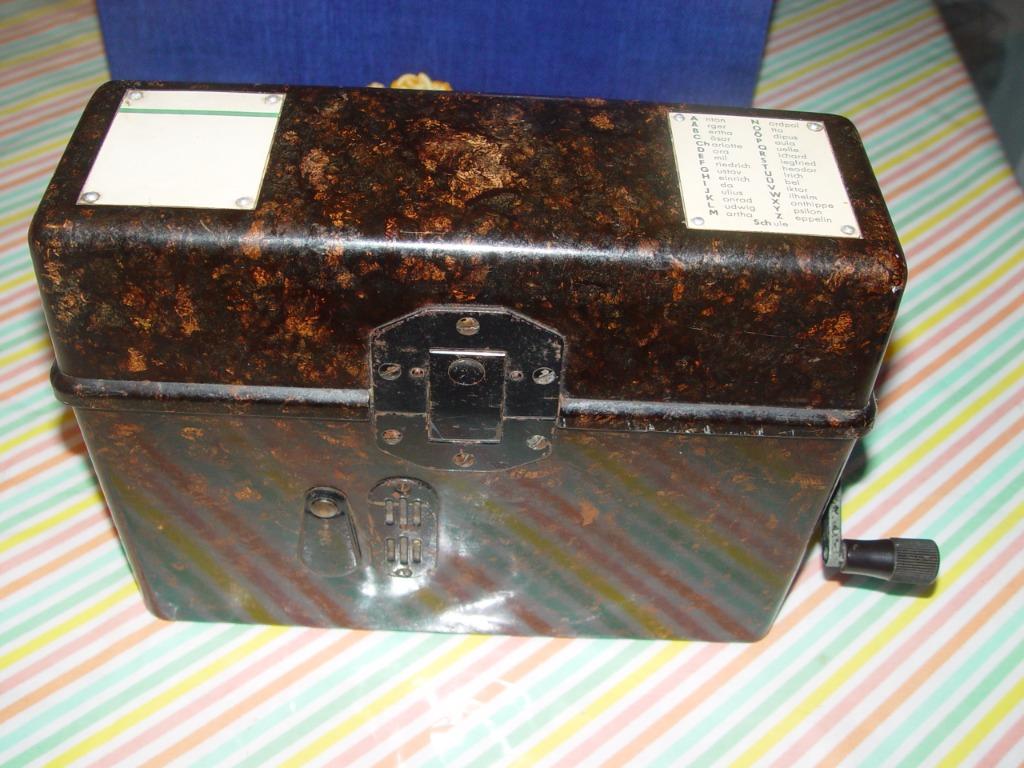 Téléphone de campagne allemand wwII  1939, Enlèvement
