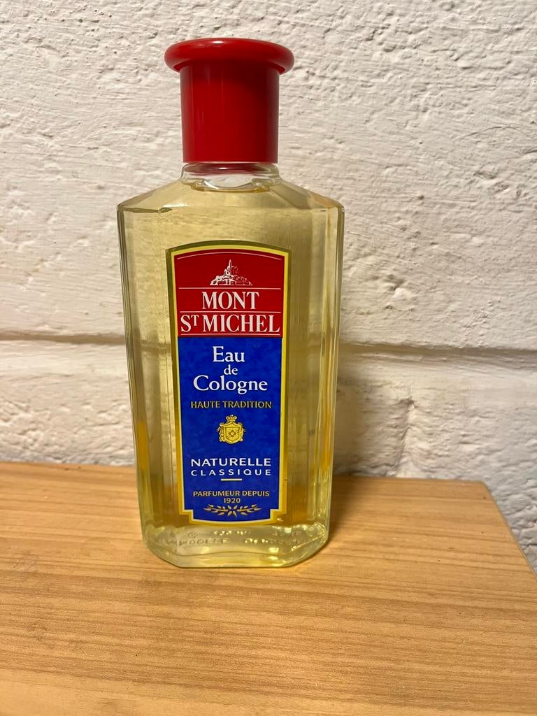 Eau de Cologne Mont Saint Michel 70 250ml neuf, Neuf