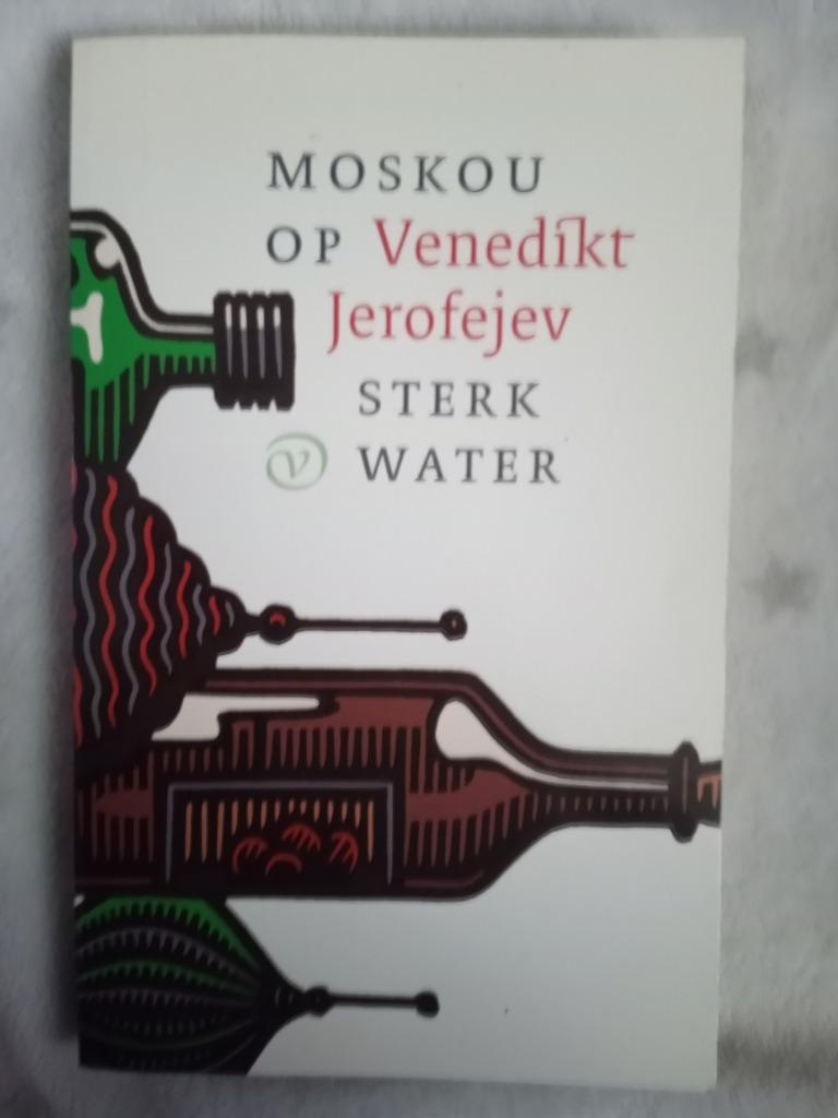 Boek moskou op venedikt jerofejev sterk water, Ophalen of Verzenden, Venedikt jerofejev