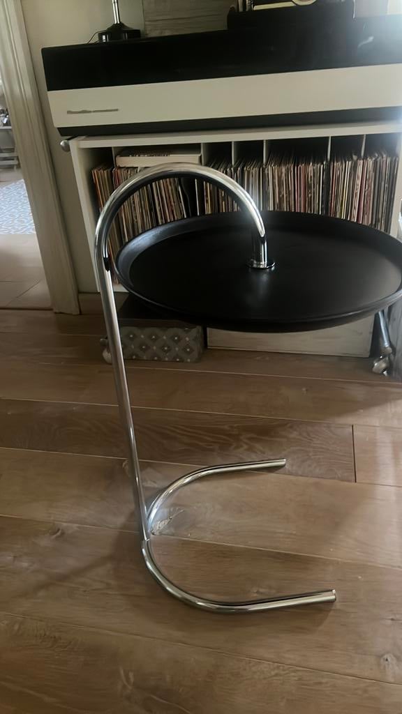 Petite table vintage, Maison & Meubles, Tables | Tables d'appoint, Enlèvement ou Envoi, Comme neuf